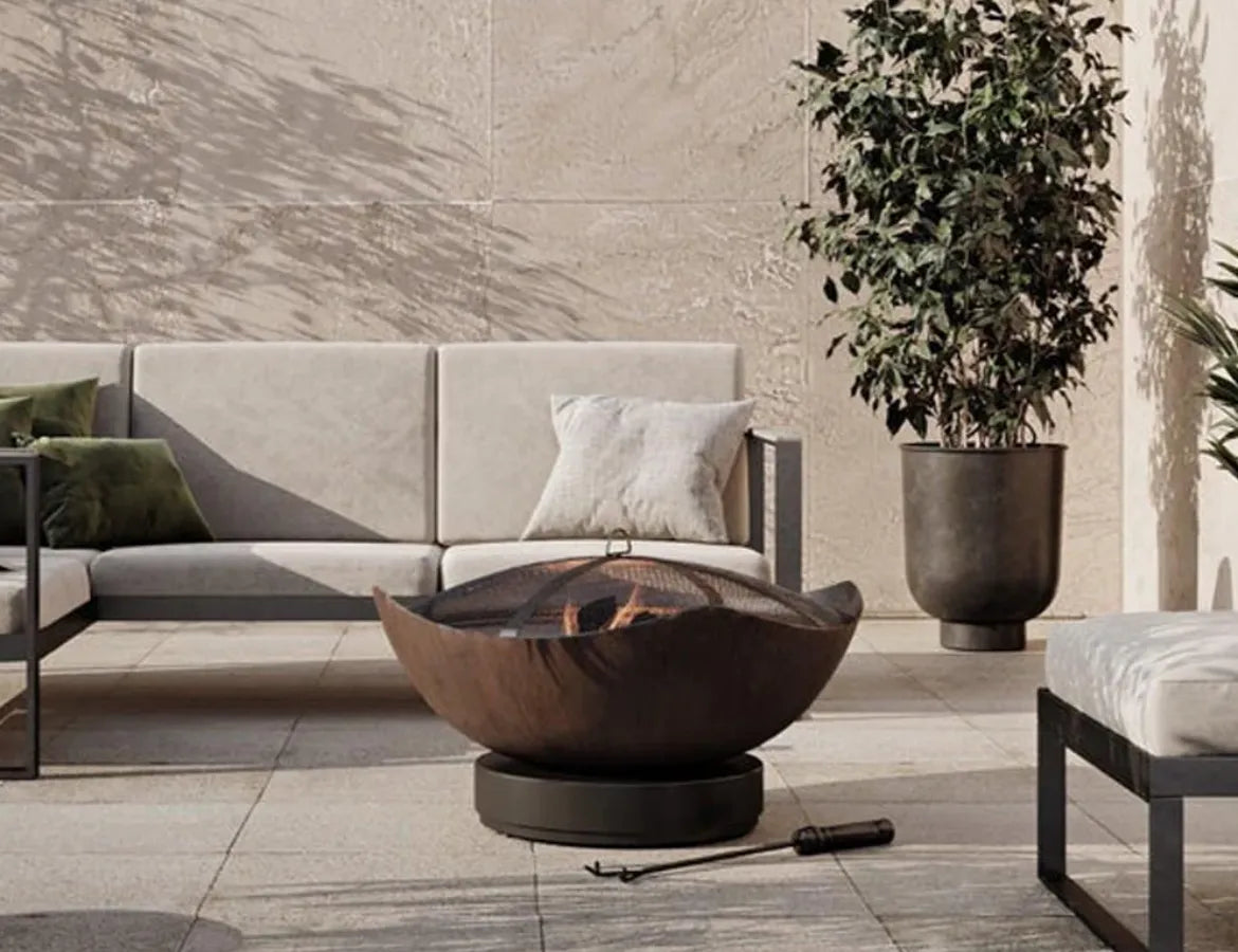 Should You Cover Your Fire Pit During the Winter? Protecting Your Outdoor Investment