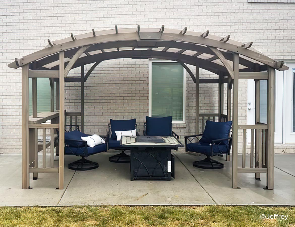 Design Tricks That Make Your Backyard Feel Bigger