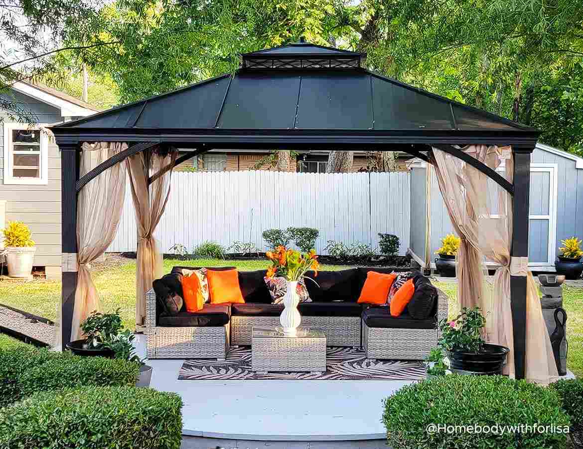 How to Keep Metal Outdoor Furniture: Expert Tips for Lasting Shine
