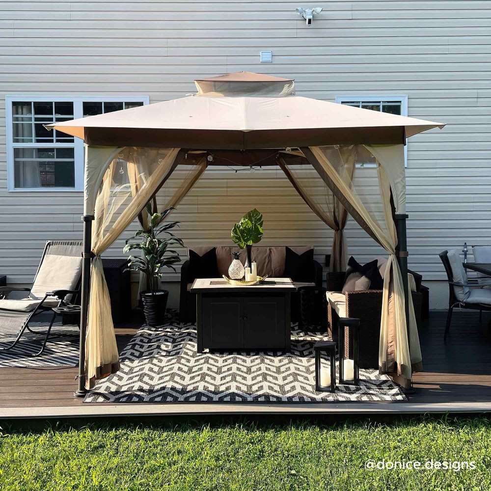 SUNJOY 9.5x9.5 2-Tier Steel Backyard Gazebo with Netting.