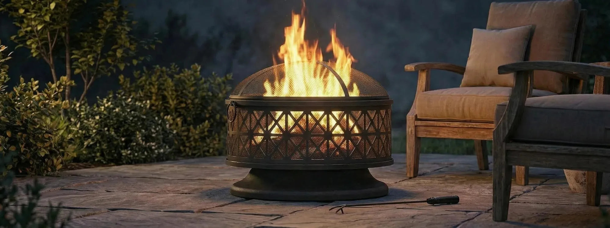 SUNJOY 30 Inch Metal Fire Pit with Spark Screen and Fire Poker