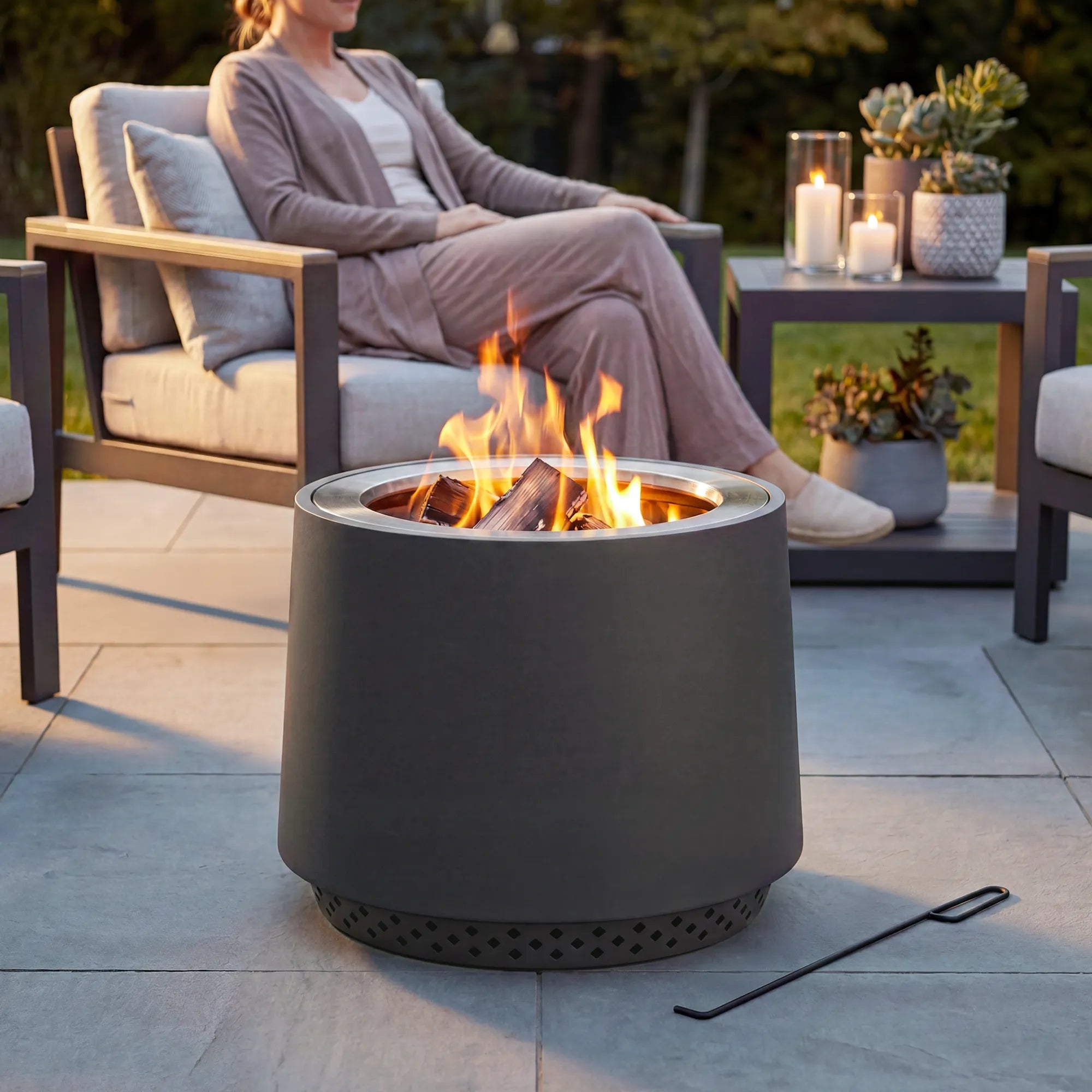 SUNJOY 21 Inch Cylindrical Stainless Steel Smokeless Fire Pit with PVC Cover and Poker - Gray