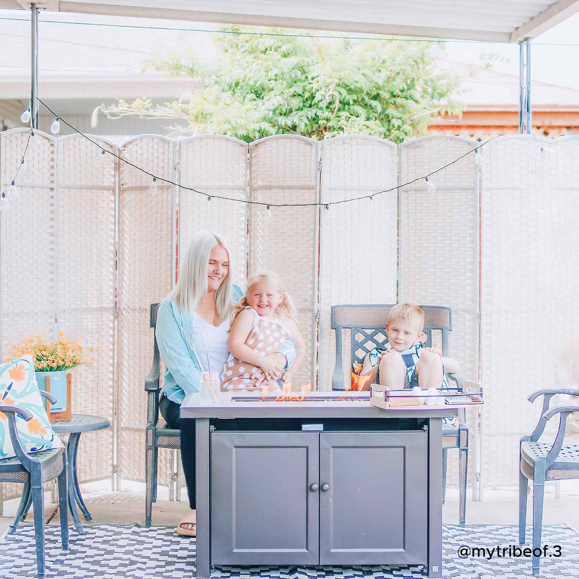 SUNJOY Propane Gas Fire Pit Table with Tile Tabletop & Lava Rocks.
