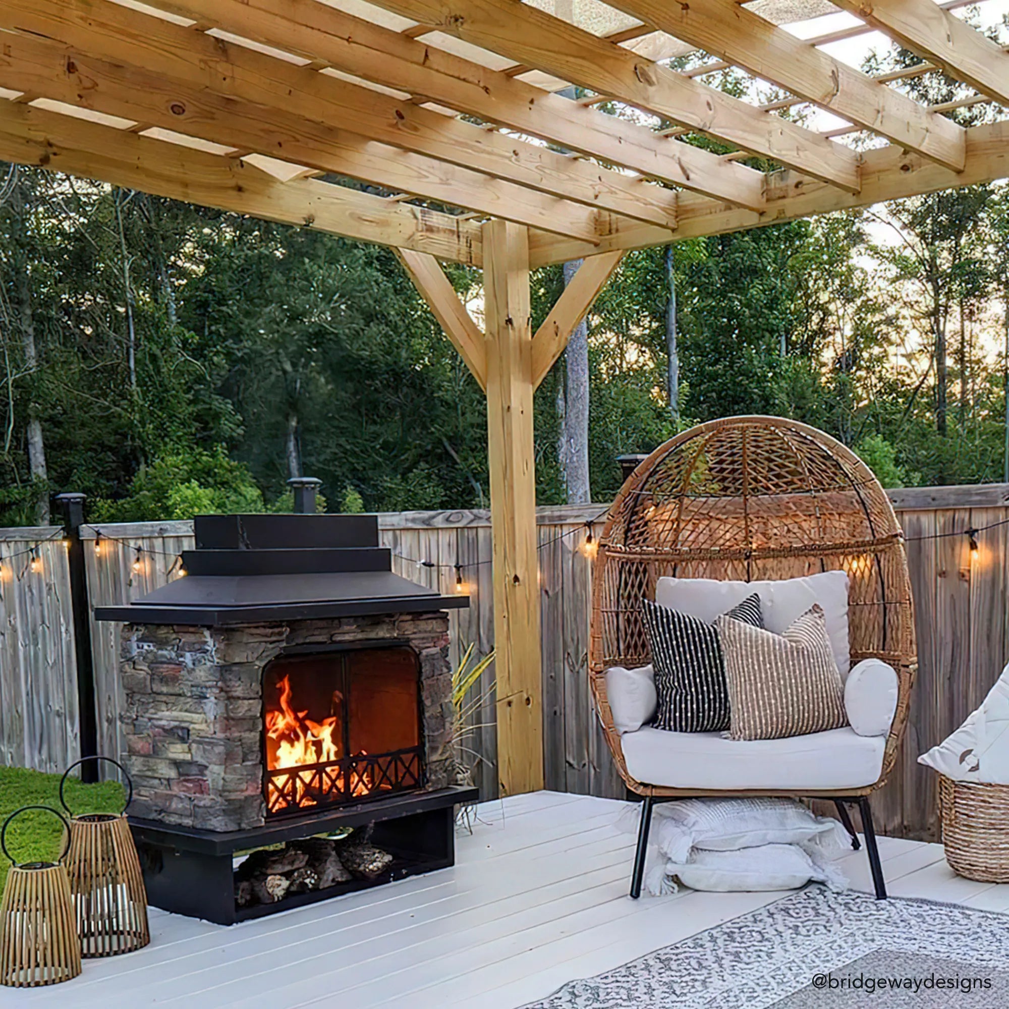 SUNJOY 48 Inch Outdoor Stone Fireplace Kit with Chimney and Doors