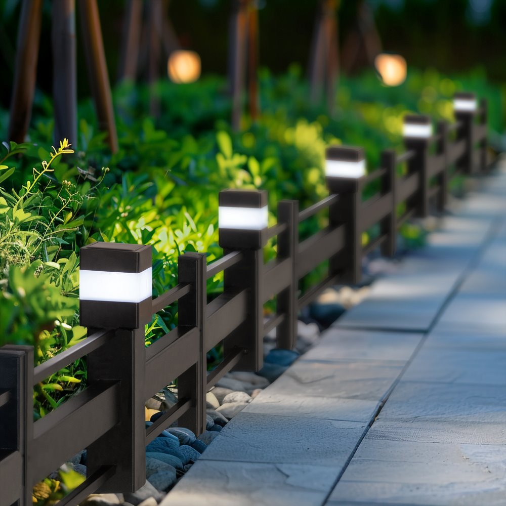 SUNJOY Garden Fence, Metal Garden Border Fence with Solar Lights (5-pack) - Strip & Brown