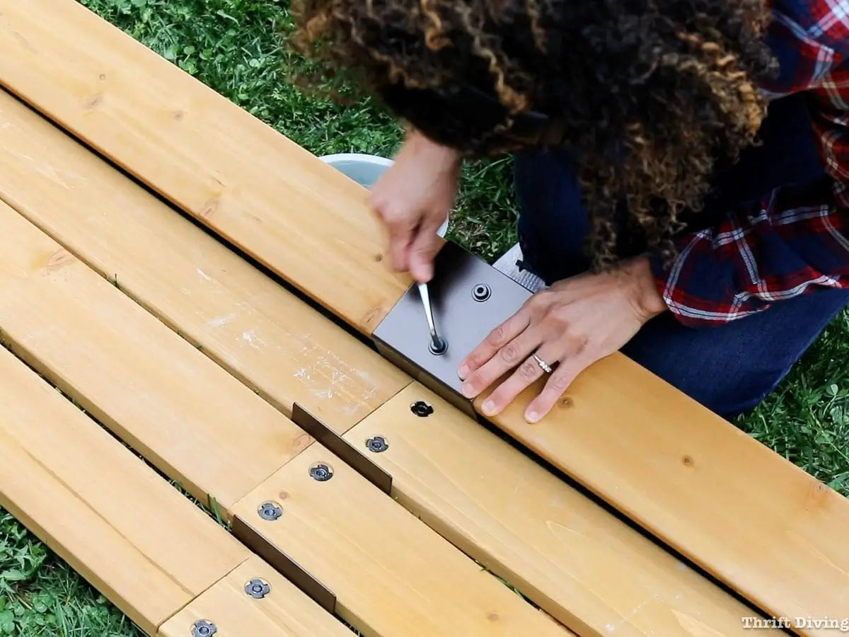 assemble-a-sunjoy-hardtop-gazebo-with-simple-tools