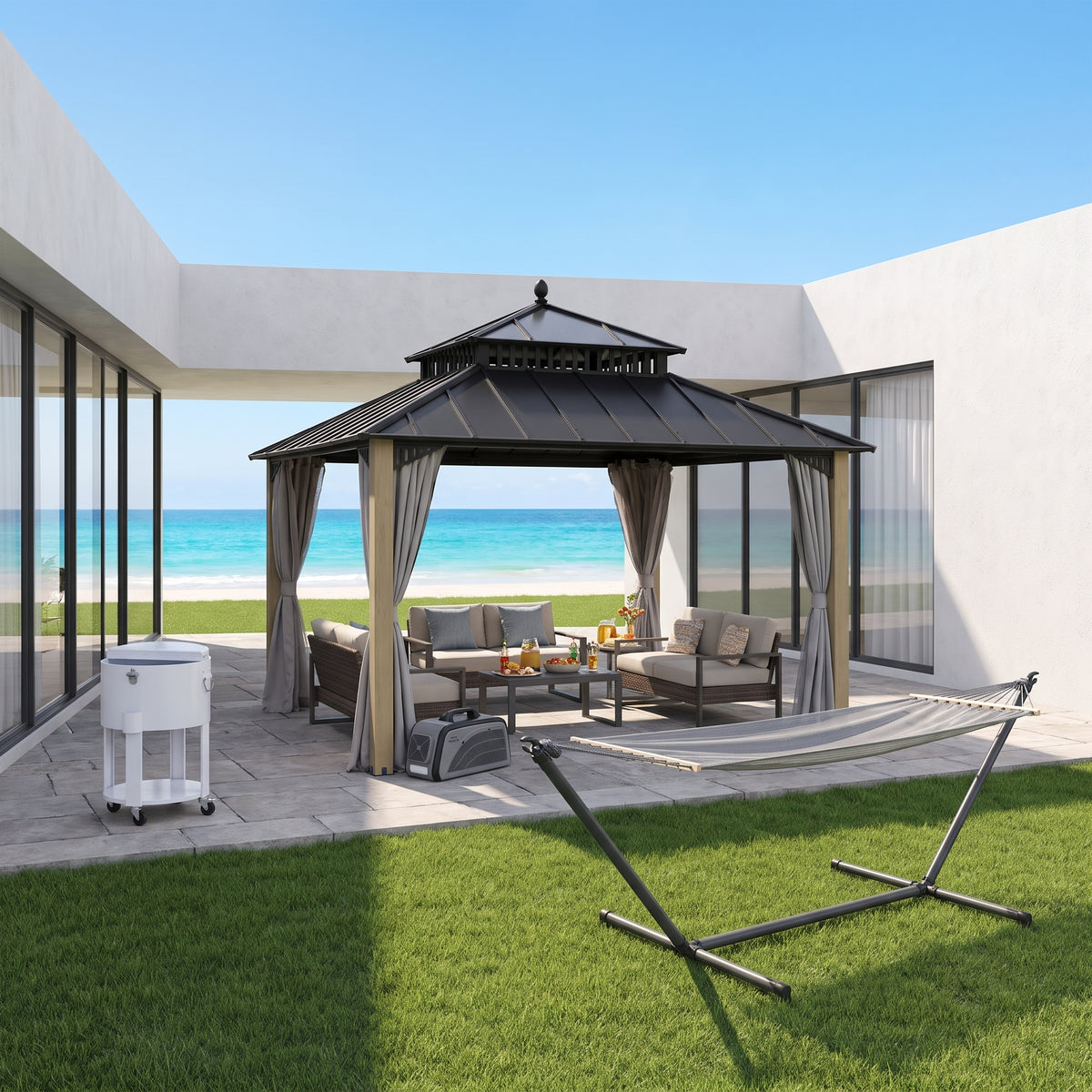 Florida modern home backyard with Sunjoy products