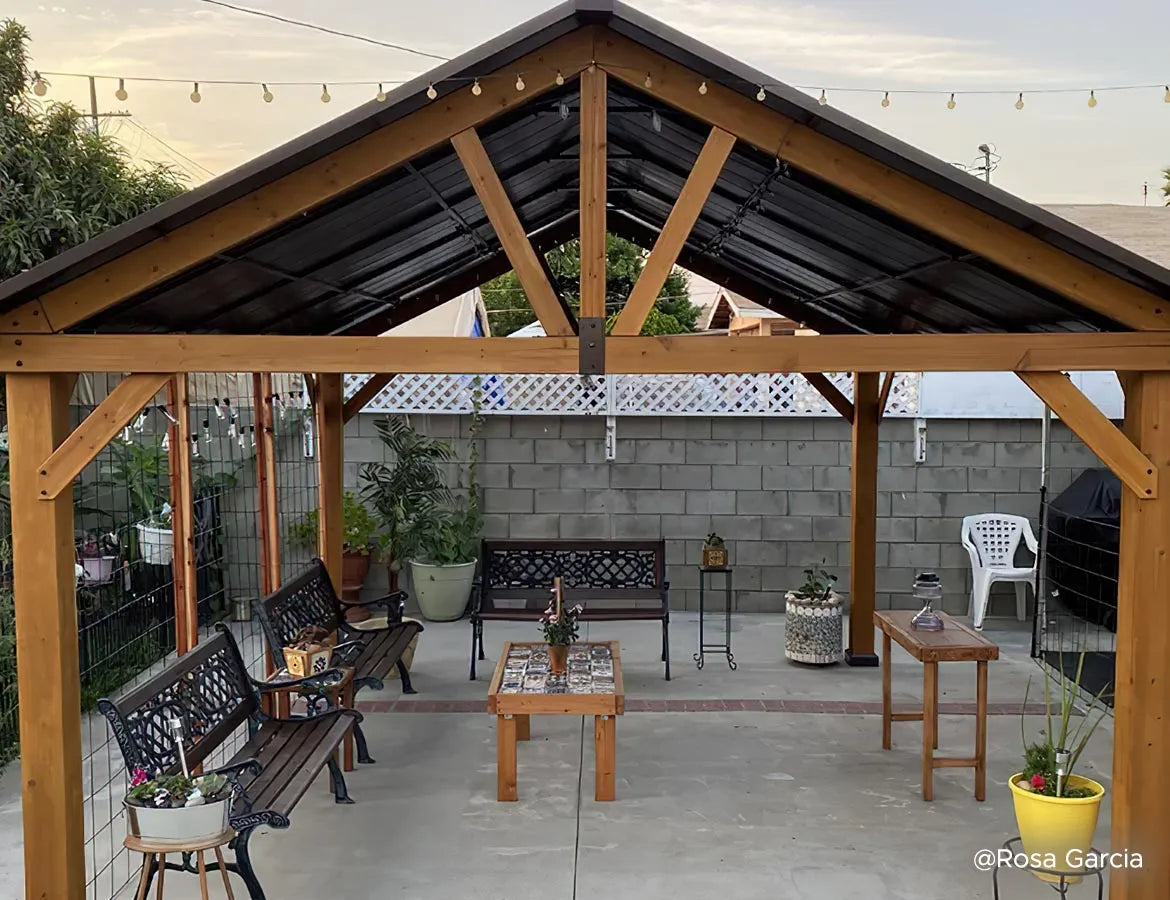 Affordable Backyard Gifts for Fall Birthdays: SUNJOY Outdoor Gift Guide