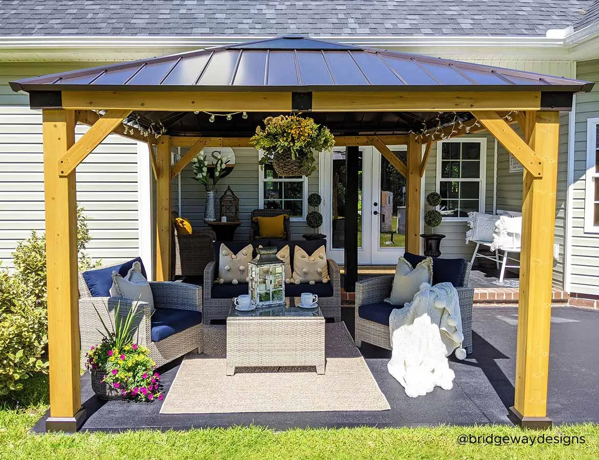 How to Decorate a Backyard Gazebo for a Party