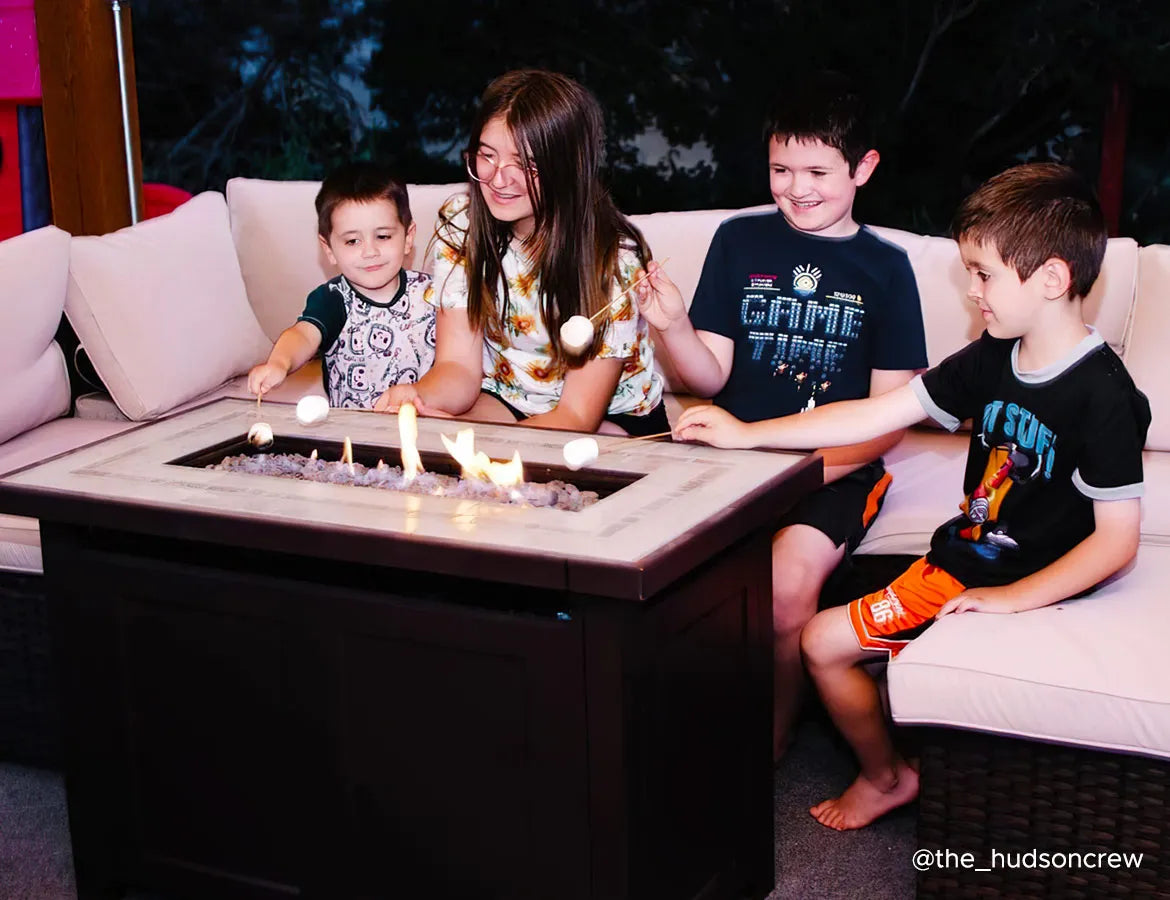 How to Host Stress-Free Family Gatherings Outdoors