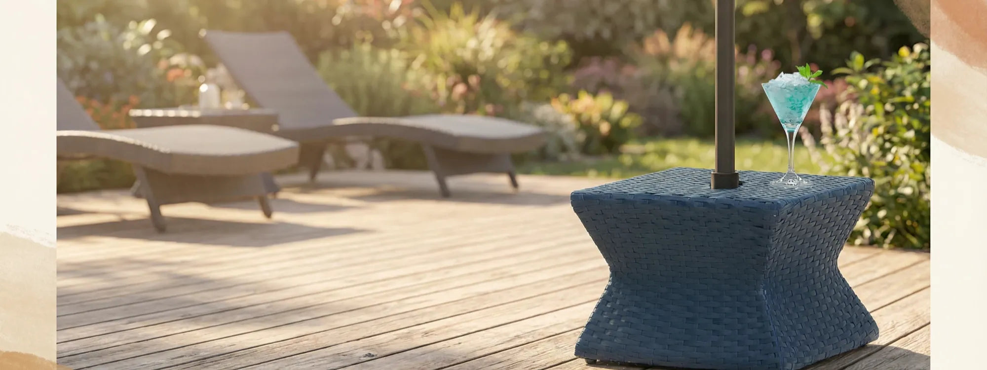 SUNJOY 16 Inch Wicker & Aluminum Small Patio Umbrella Table - Navy