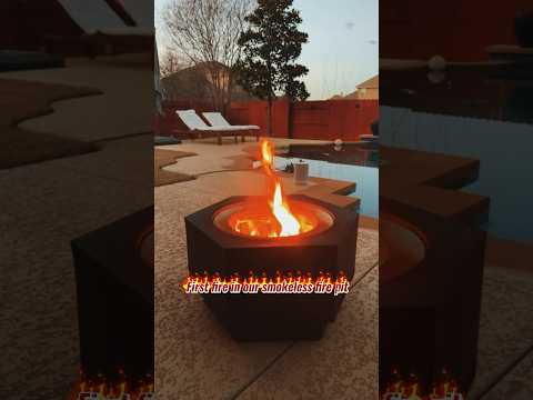 SUNJOY 28 Inch Hexagon Stainless Steel Smokeless Fire Pit with PVC Cover - Triangle Pattern & Gray